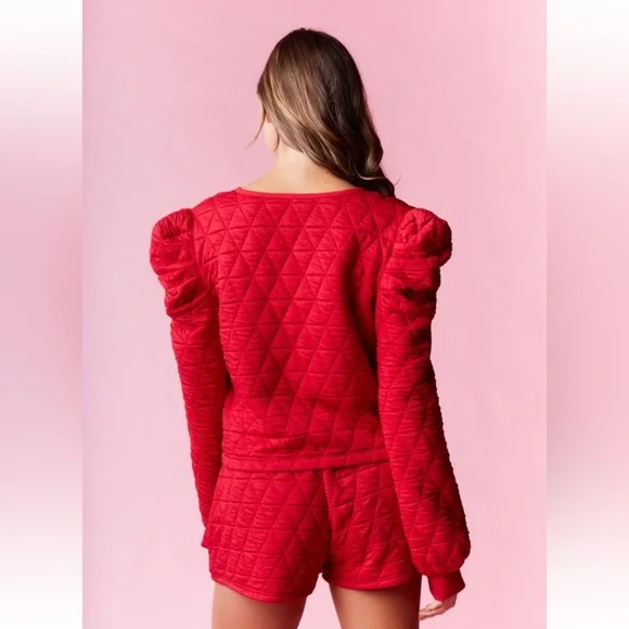 118. Quilted skort and top set in red